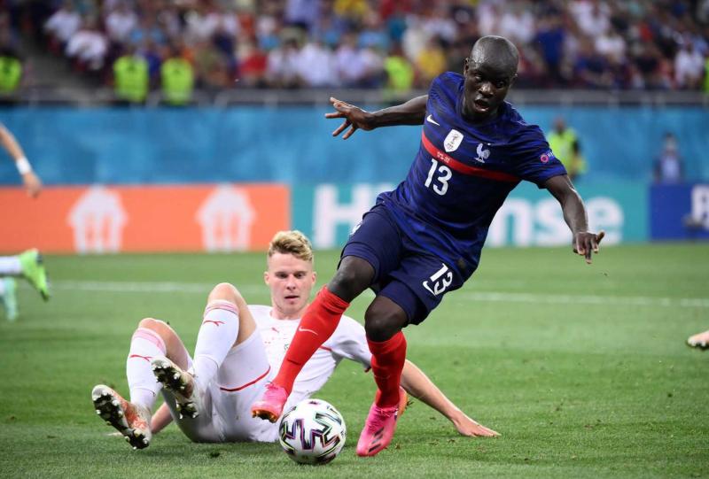 N’Golo Kante Fenerbahçe’de! Transfer TFF’ye bildirildi