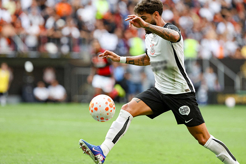 Fenerbahçe için flaş santrfor iddiası! İşte yapılacak yeni teklif