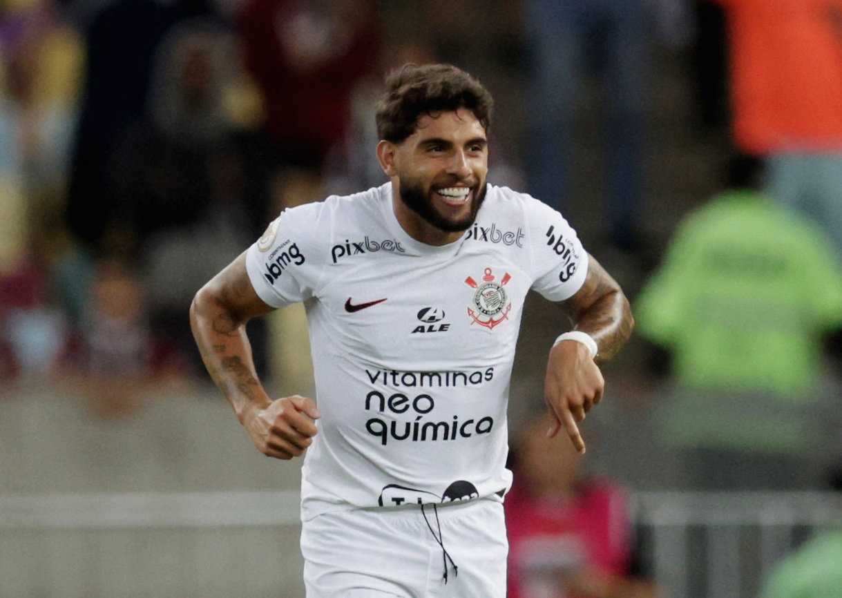 Fenerbahçe için flaş santrfor iddiası! İşte yapılacak yeni teklif