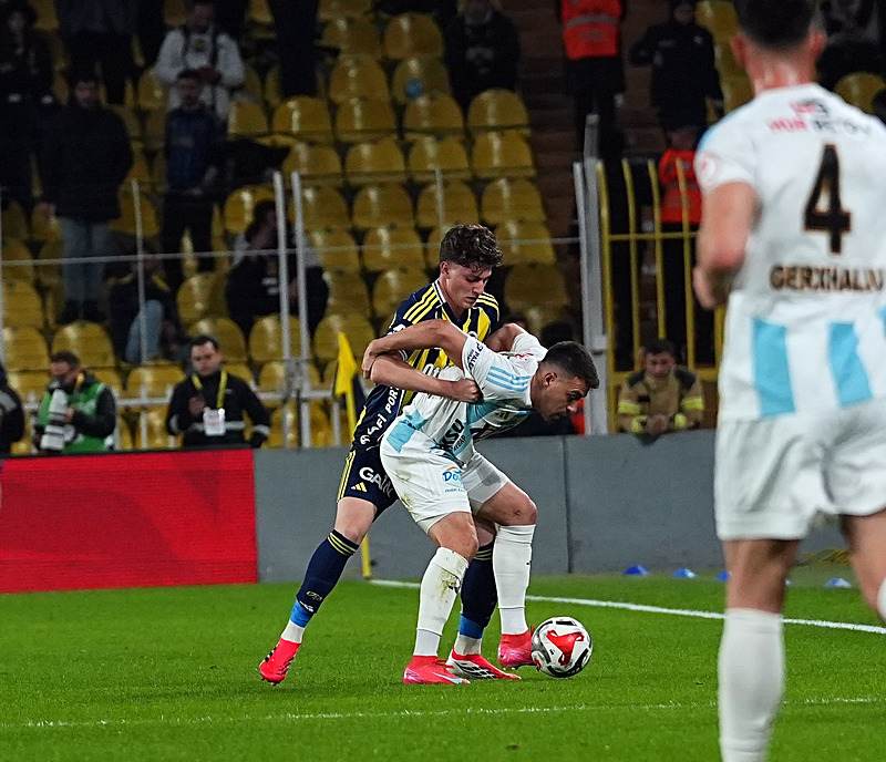 Spor yazarlarından Fenerbahçe-Erzurum FK maçı değerlendirmesi