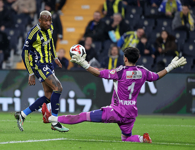 Spor yazarlarından Fenerbahçe-Erzurum FK maçı değerlendirmesi