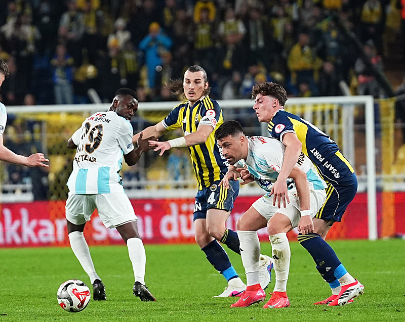 Spor yazarlarından Fenerbahçe-Erzurum FK maçı değerlendirmesi