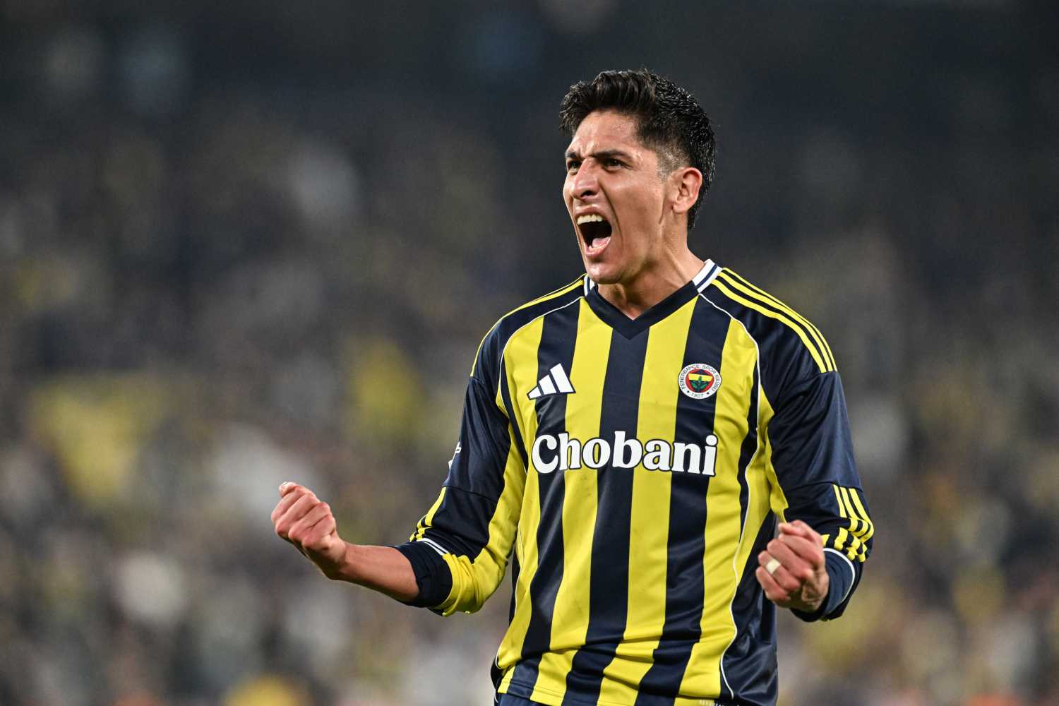 Fred’e sorulan soru Edson Alvarez’e de soruldu! Fenerbahçe’de flaş gelişme