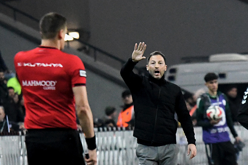 Tedesco’dan flaş açıklama! Forvet oynayacak isimler...