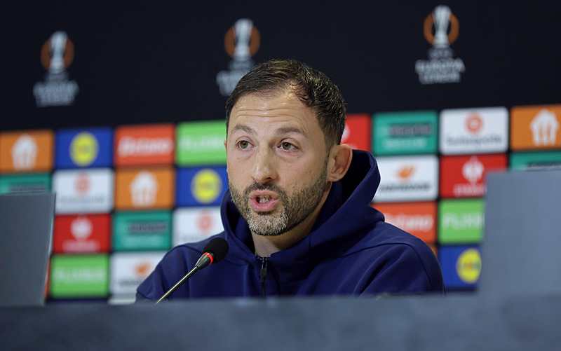 Tedesco’dan flaş açıklama! Forvet oynayacak isimler...