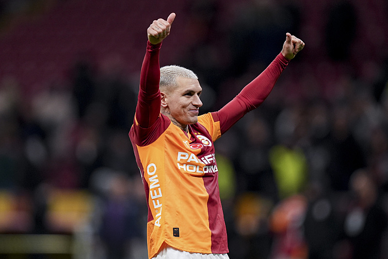 Galatasaray yönetimi kararını verdi! Lucas Torreira...
