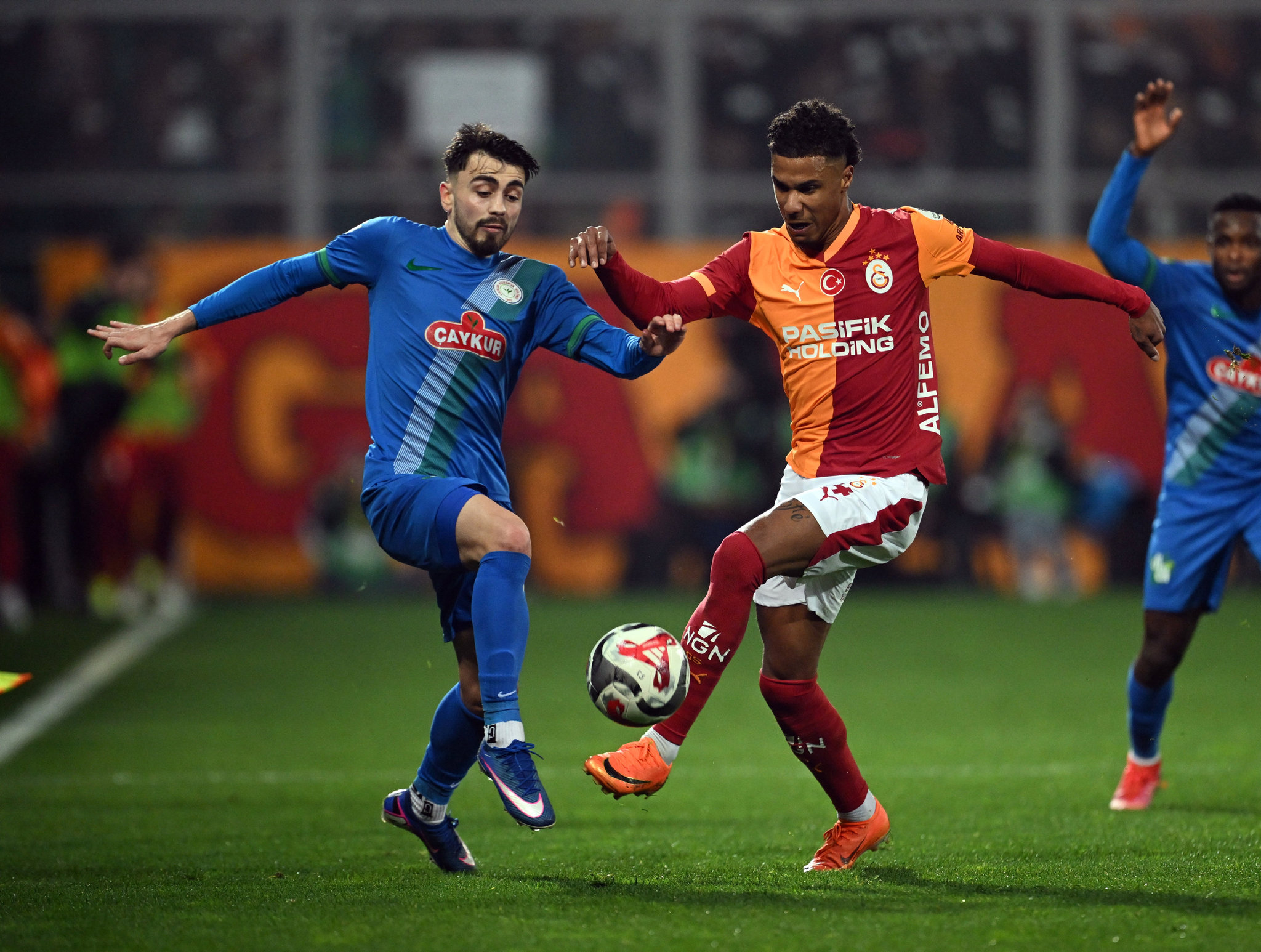 Spor yazarları Çaykur Rizespor-Galatasaray maçını değerlendirdi