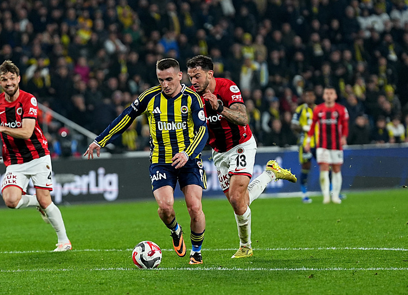 Ahmet Çakar’dan Fenerbahçe-Natura Dünyası Gençlerbirliği maçı değerlendirmesi!