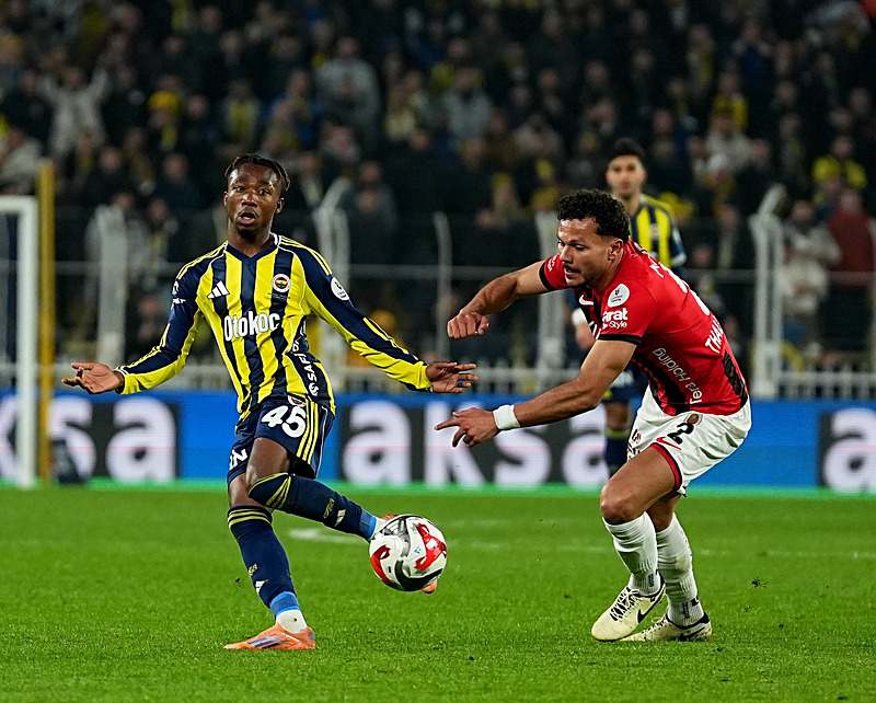 Ahmet Çakar’dan Fenerbahçe-Natura Dünyası Gençlerbirliği maçı değerlendirmesi!