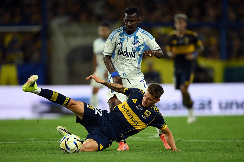 Galatasaray’dan sürpriz transfer hamlesi! Fenerbahçe de istiyordu