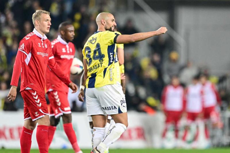Fenerbahçe’ye Sofyan Amrabat’tan kötü haber!