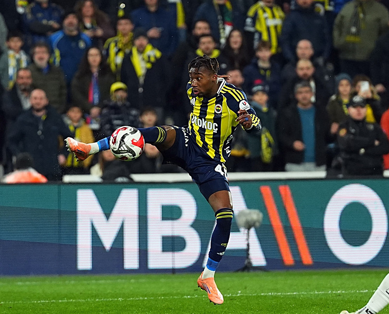 Spor yazarlarından Fenerbahçe-Natura Dünyası Gençlerbirliği maçı yorumu