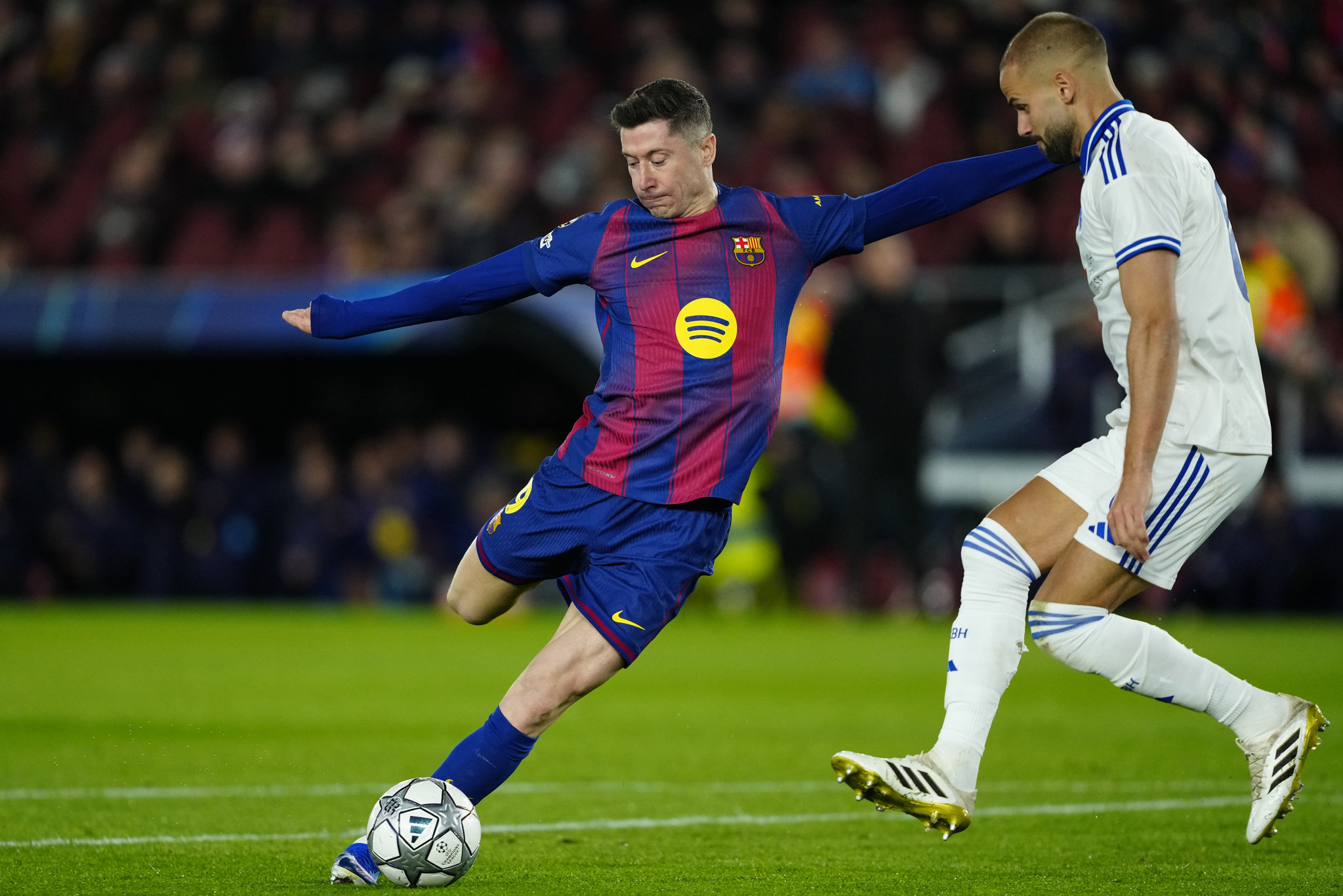 Fenerbahçe’de Robert Lewandowski gerçeği ortaya çıktı! 5 kulübün teklifi...