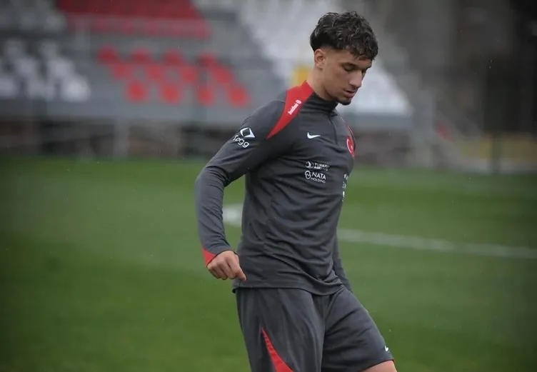 Galatasaray’dan Fenerbahçe’ye bir transfer daha! Tıpkı Yusuf Akçiçek gibi...