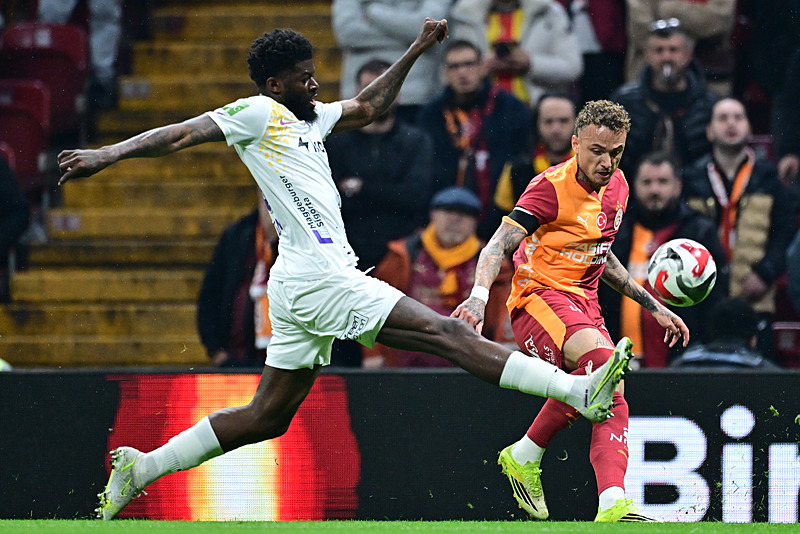 Vitor Pereira’dan Galatasaraylı yıldıza kanca! Yeni transferi istiyor!