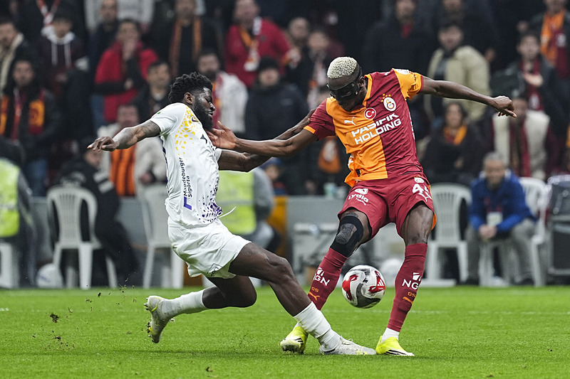 Victor Osimhen’e bir talip daha! Atletico Madrid’in ardından...