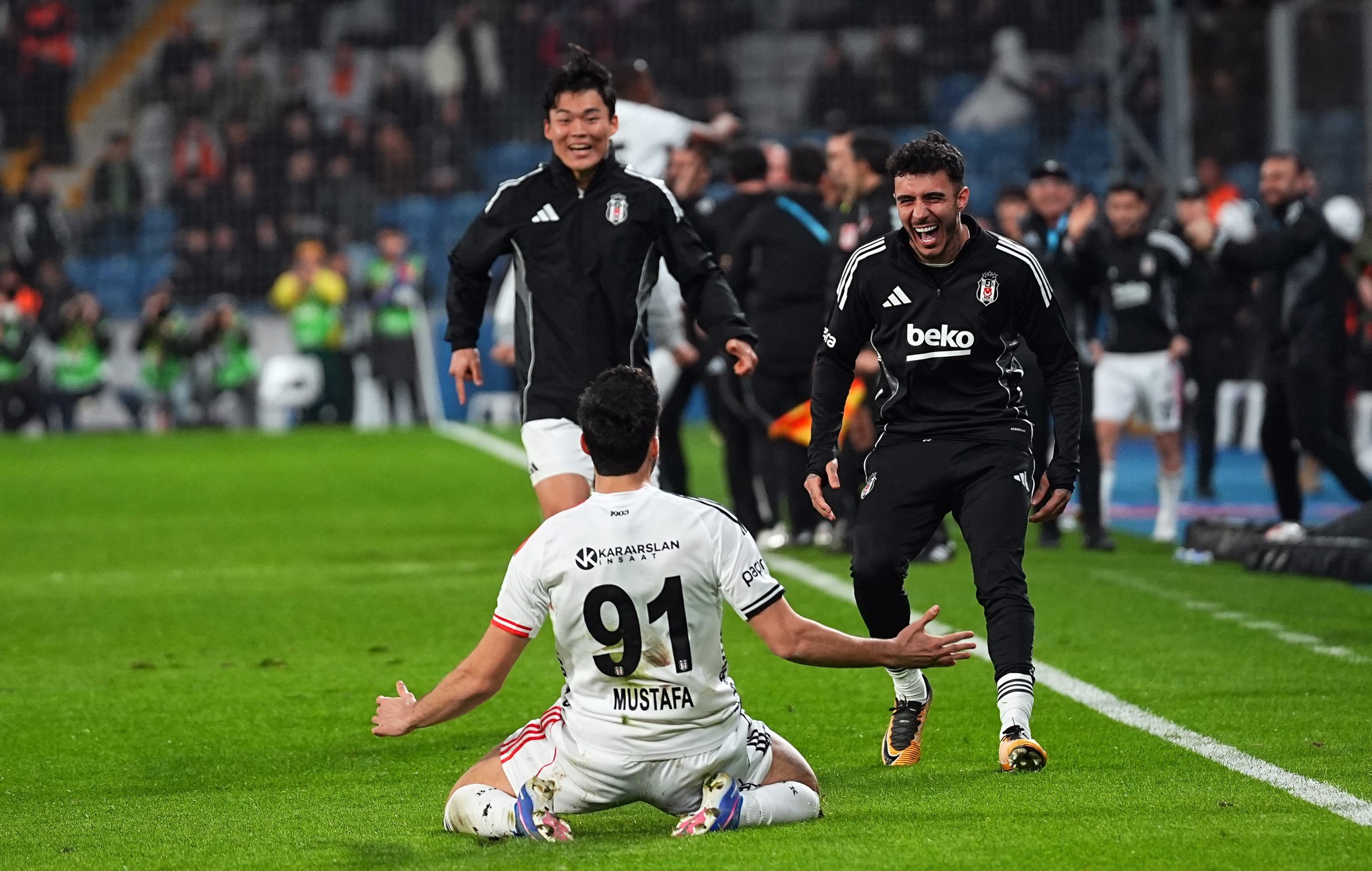 Spor yazarları RAMS Başakşehir-Beşiktaş maçını değerlendirdi!