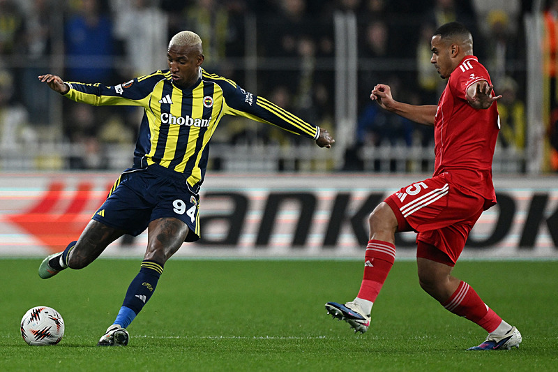 UEFA ülke puanımız güncellendi! Galatasaray, Fenerbahçe ve Samsunspor maçları sonrası...