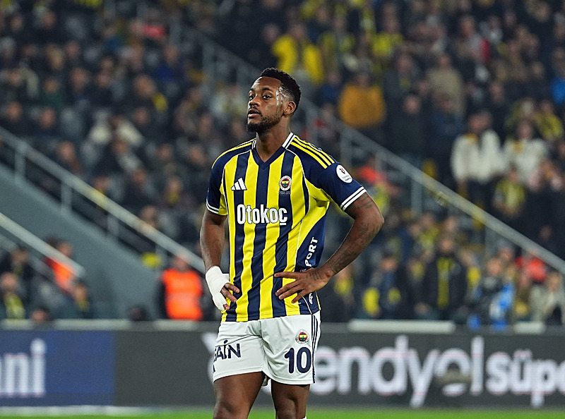 Rus menajerden flaş Jhon Duran yorumu! Fenerbahçe ondan kurtuldu