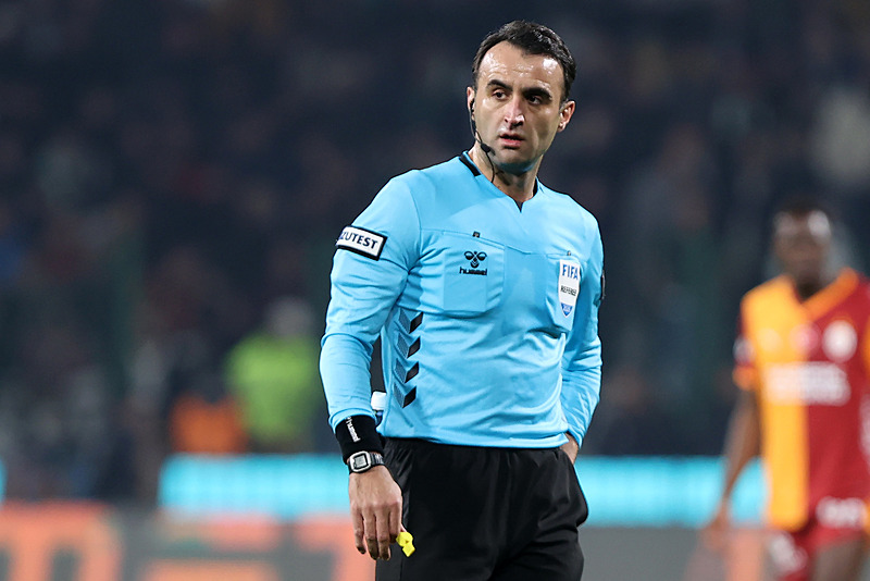 Ahmet Çakar’dan flaş Konyaspor-Galatasaray maçı yorumu! Fenerbahçe’ye hayat öpücüğü