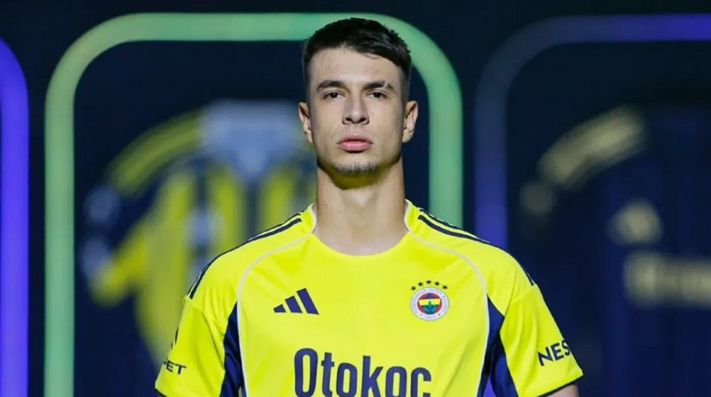 Flaş transfer sonrası Fenerbahçe’den 3 futbolcu Karşıyaka’ya! İşte o isimler