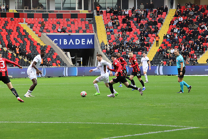 Spor yazarları Gaziantep FK-Trabzonspor maçını yorumladı!