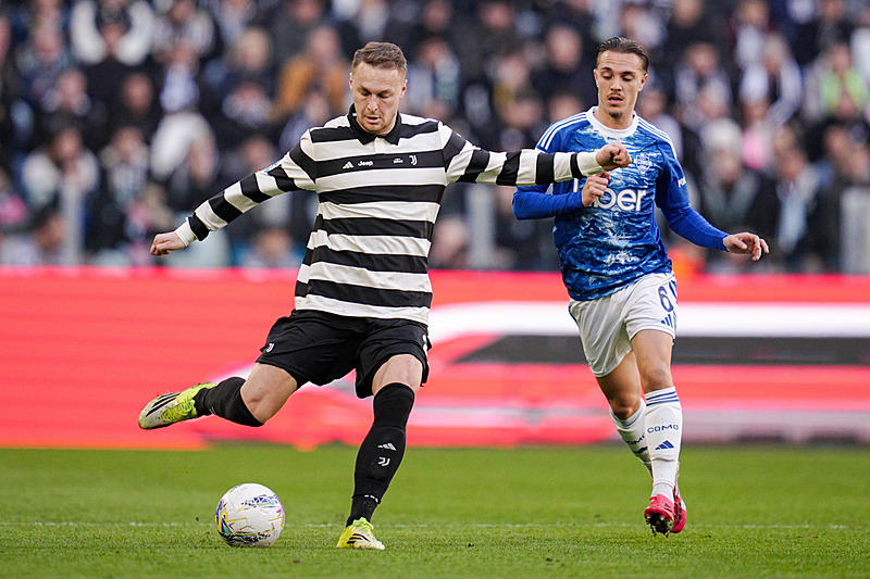 Galatasaray Juventus’un yıldızından vazgeçmiyor! İtalyan basınından flaş transfer iddiası