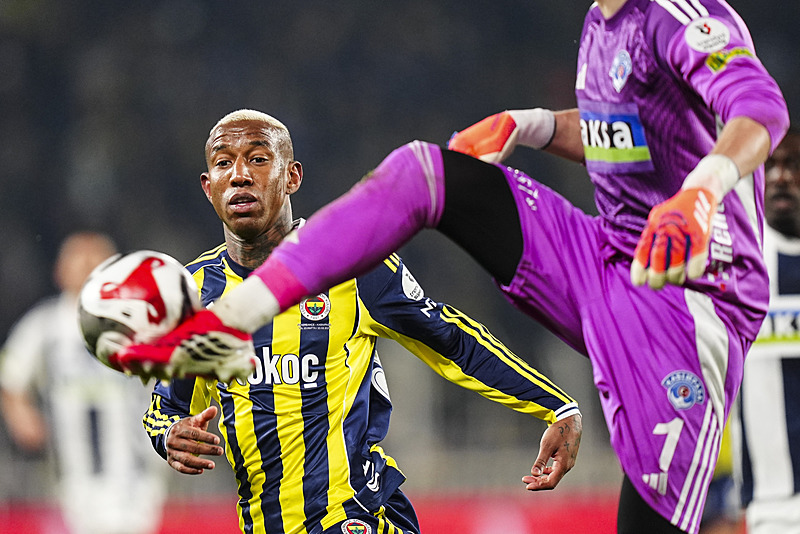 Spor yazarlarından flaş Fenerbahçe-Kasımpaşa maçı değerlendirmeleri!