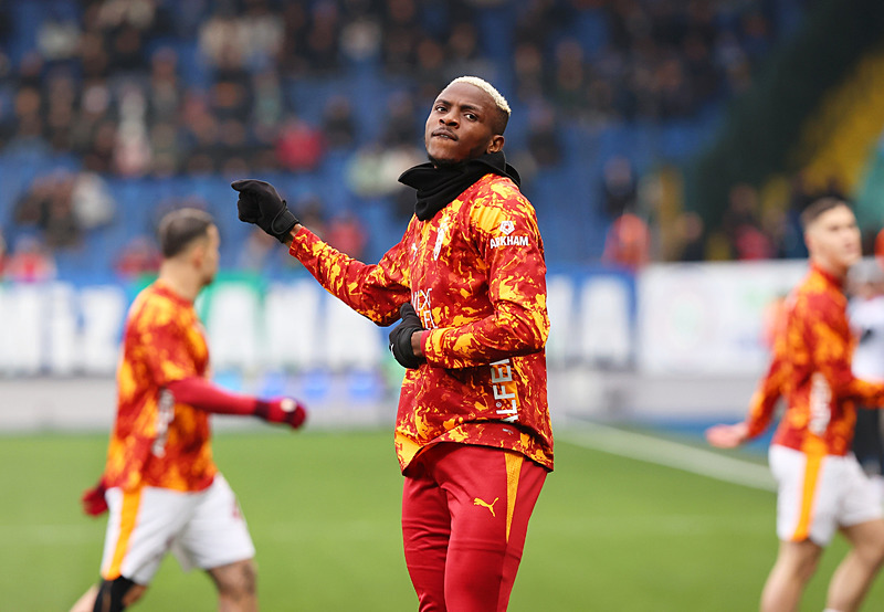 Victor Osimhen’den transfer yanıtı: Neden olmasın!