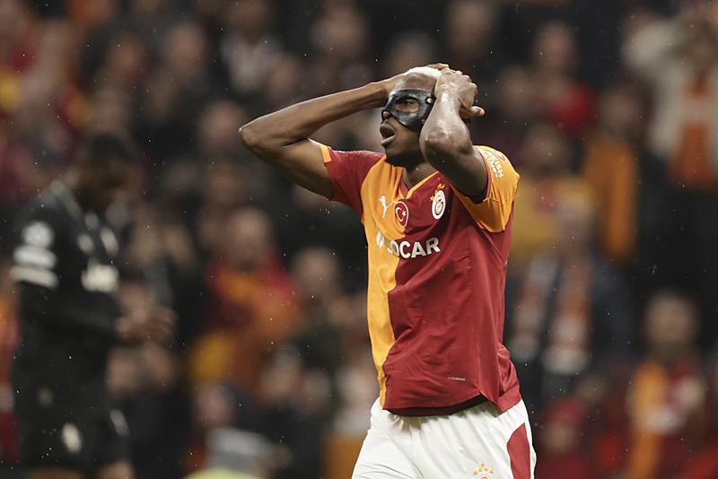 Victor Osimhen’den transfer yanıtı: Neden olmasın!