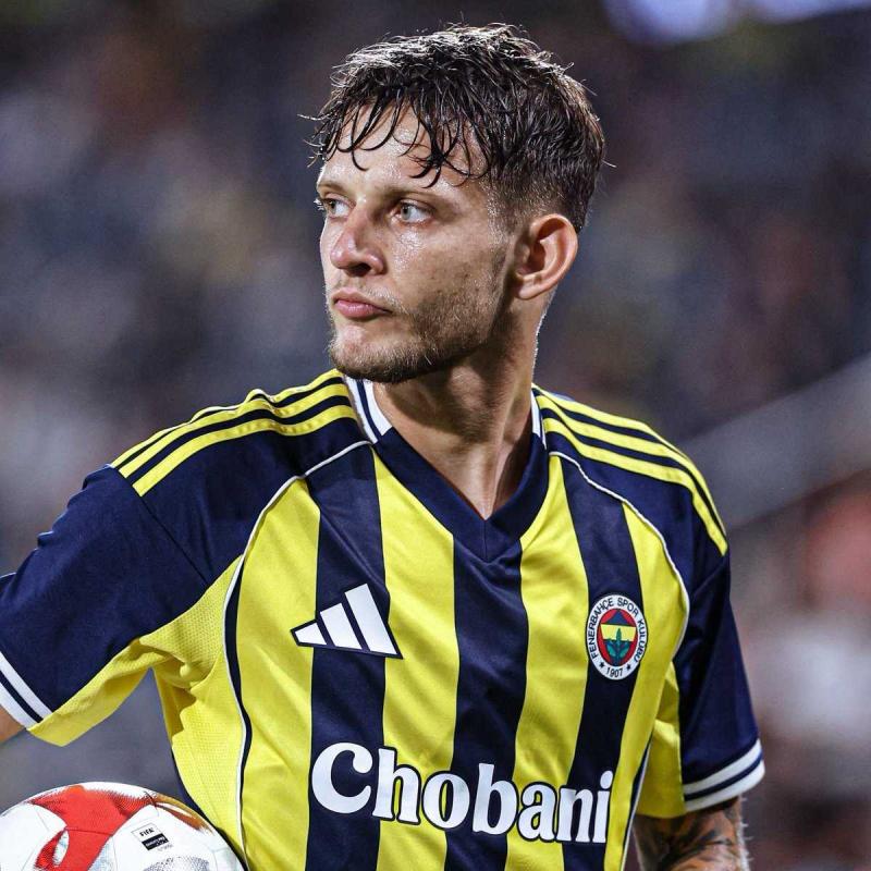 Sebastian Szymanski’den Fenerbahçe ve Mourinho itirafı!