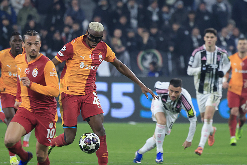 Spor yazarlarından flaş Juventus-Galatasaray maçı yorumları