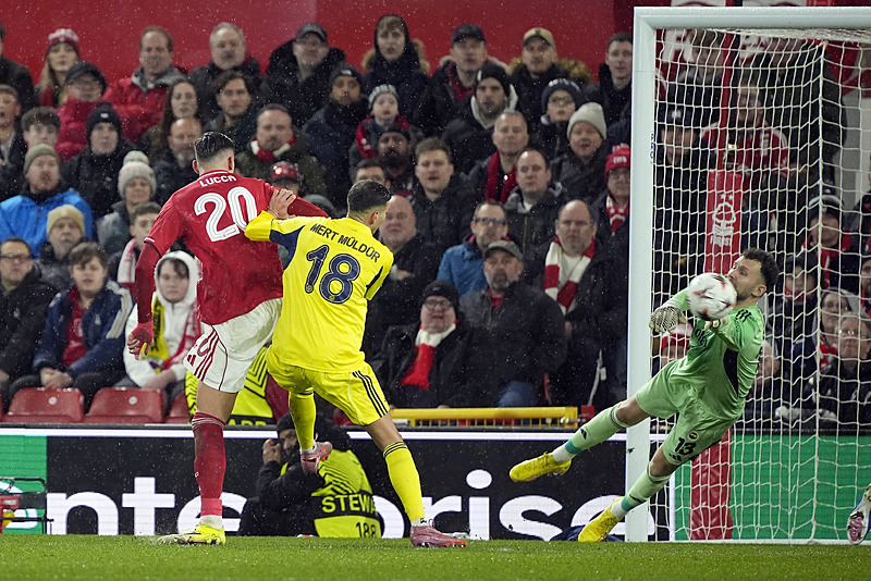 F.Bahçe’nin zaferi Ada basının salladı! İşte atılan manşetler