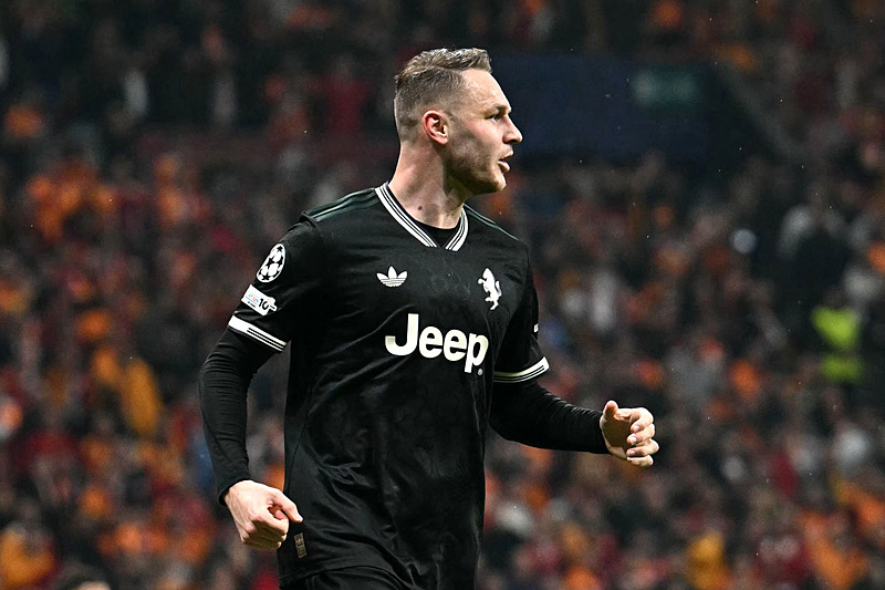 Galatasaray’a transfer müjdesi! Juventus o ismin biletini kesti