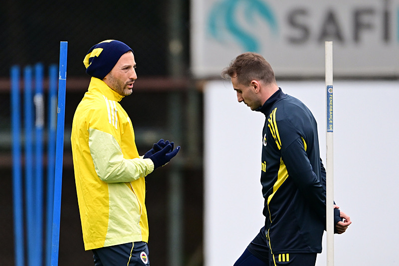 Fenerbahçe’de hedef farkı eritmek! İşte Tedesco’nun ilk 11 kararı