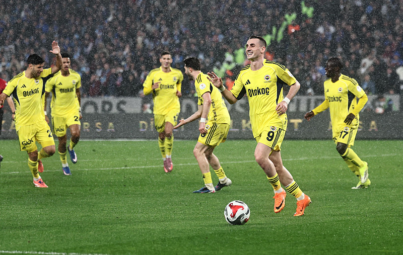 Fenerbahçe’de hedef farkı eritmek! İşte Tedesco’nun ilk 11 kararı