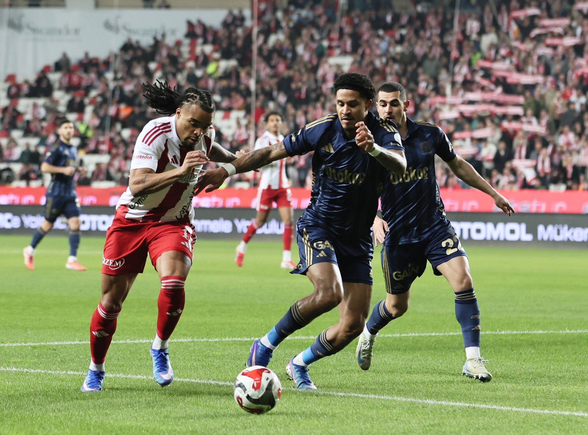 Spor yazarlarından Hesap.com Antalyaspor-Fenerbahçe maçı değerlendirmeleri