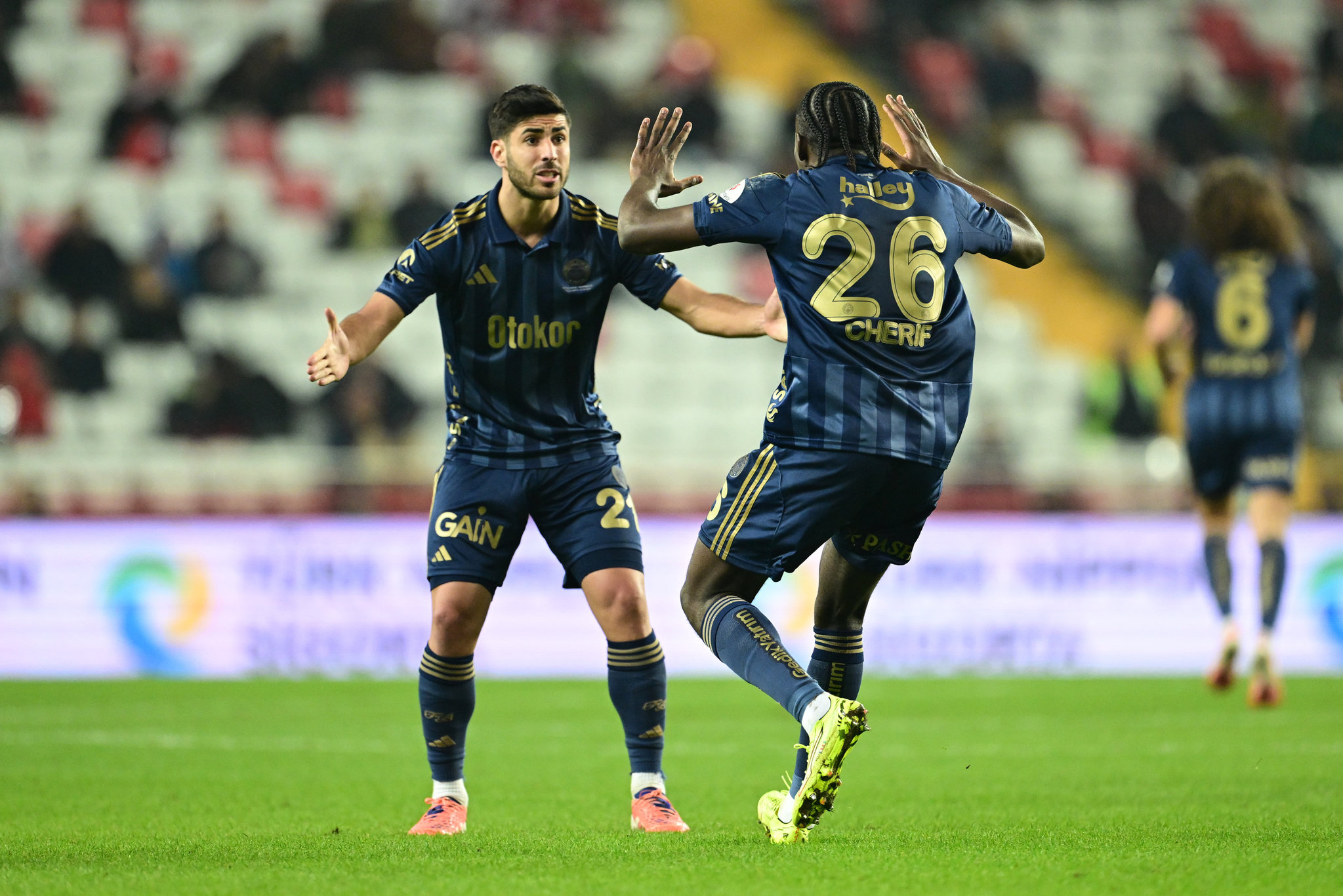 Spor yazarlarından Hesap.com Antalyaspor-Fenerbahçe maçı değerlendirmeleri