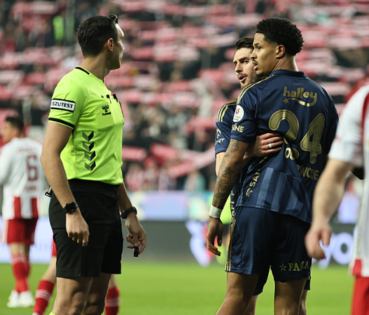 Spor yazarlarından Hesap.com Antalyaspor-Fenerbahçe maçı değerlendirmeleri