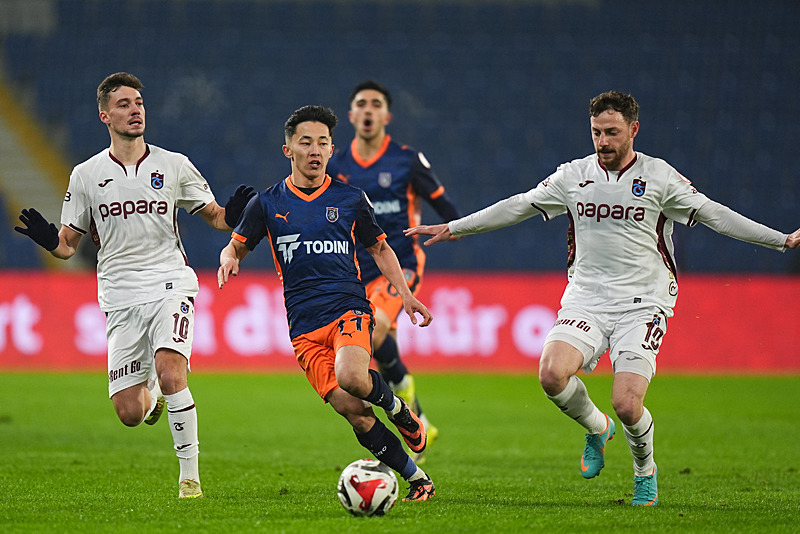 Spor yazarlarından RAMS Başakşehir-Trabzonspor maçı yorumu: Nokta atışı hamleler yaptı!