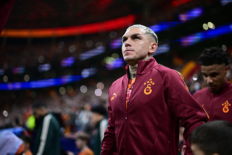 Galatasaray’da Lucas Torreira’dan ayrılık iddialarına flaş yanıt!