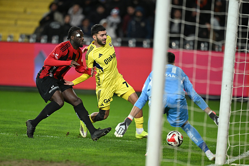 Spor yazarlarından Gaziantep FK-Fenerbahçe maçı değerlendirmesi