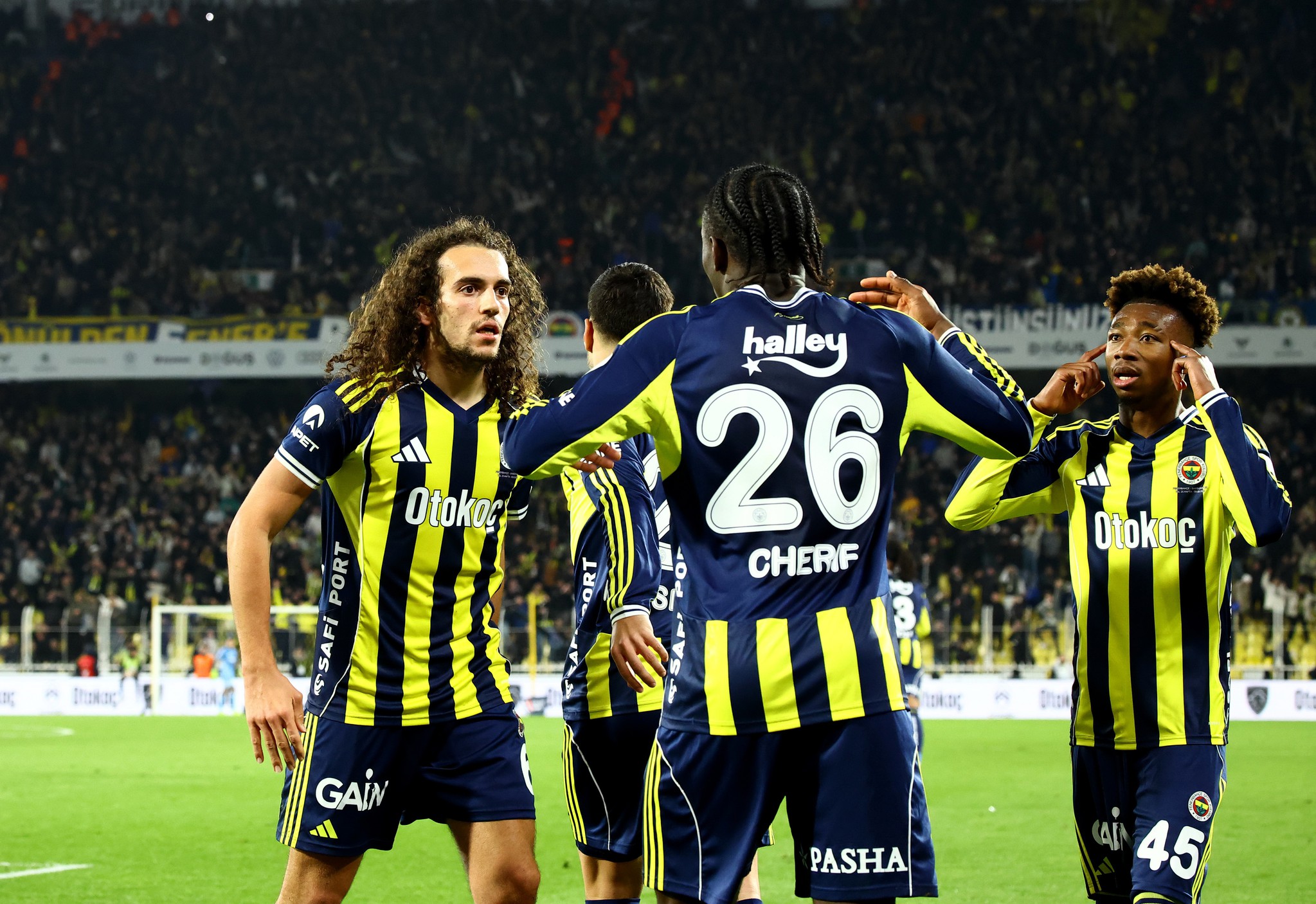 Spor yazarları Fenerbahçe-Samsunspor maçını yorumladı