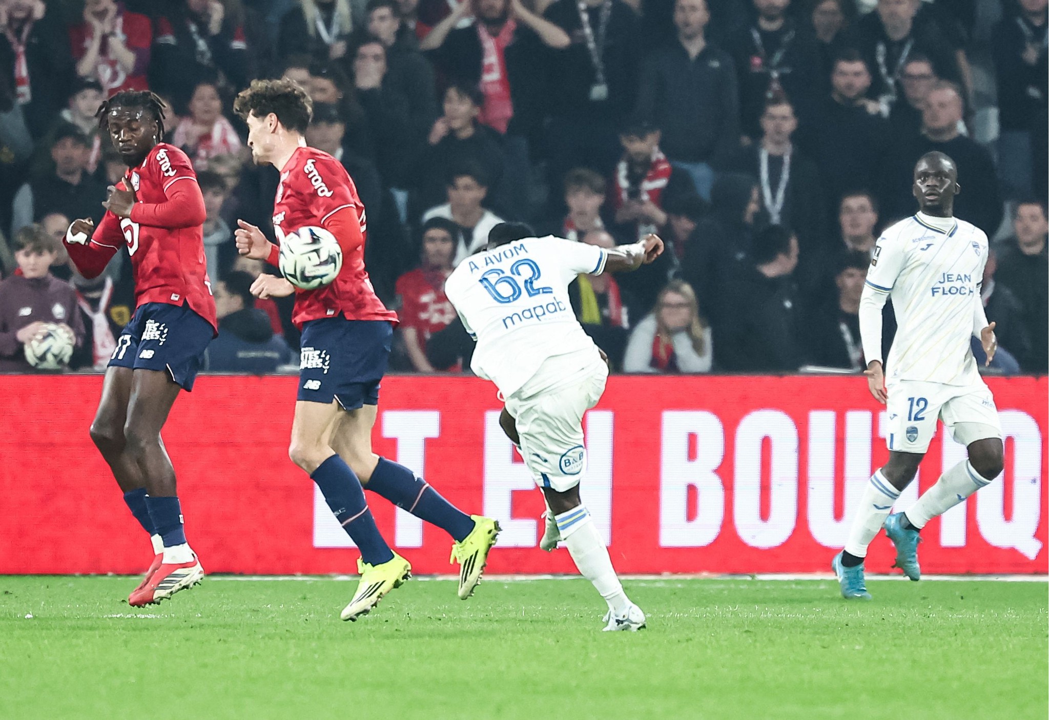 G.Saray’a Nhaga’nın ardından bir genç yıldız daha! F.Bahçe ve Beşiktaş’ın gündemindeydi