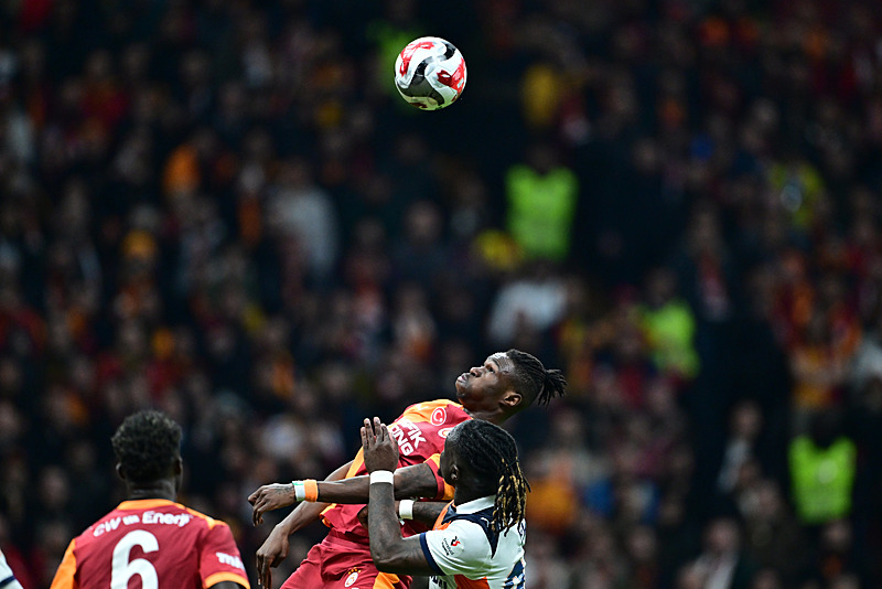 Singo’ya dünya devinden sürpriz talip! Herkes Liverpool’u konuşurken...