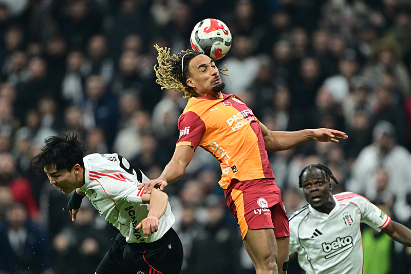 Galatasaray’dan Sacha Boey hamlesi! Karar verildi