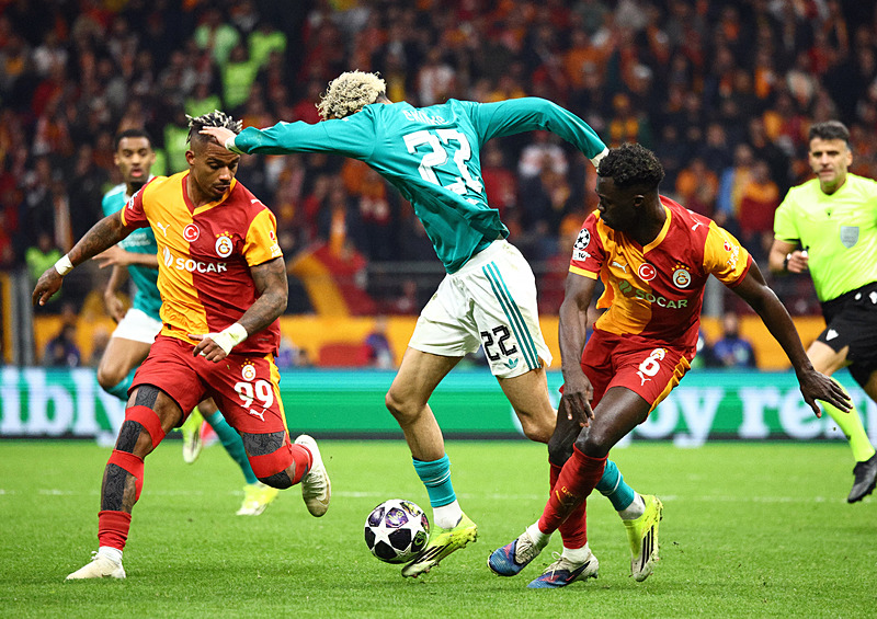 Galatasaray yönetimi kesenin ağzını açtı!  İşte Liverpool maçı için belirlenen dev prim