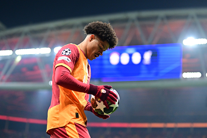 Galatasaraylı 4 yıldız Liverpool maçında izlenecek!