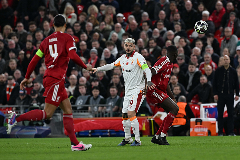 Spor yazarları Liverpool-Galatasaray maçını yorumladı!