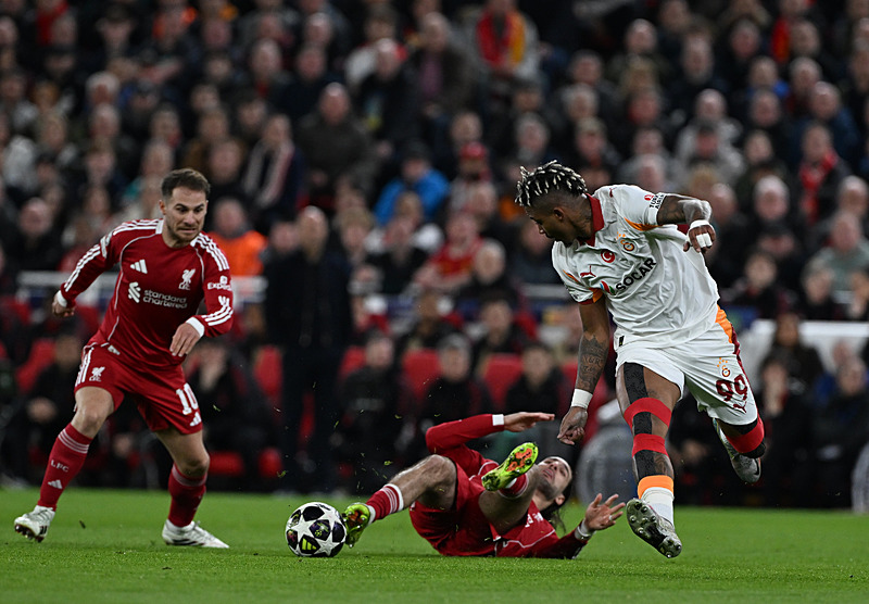 Spor yazarları Liverpool-Galatasaray maçını yorumladı!